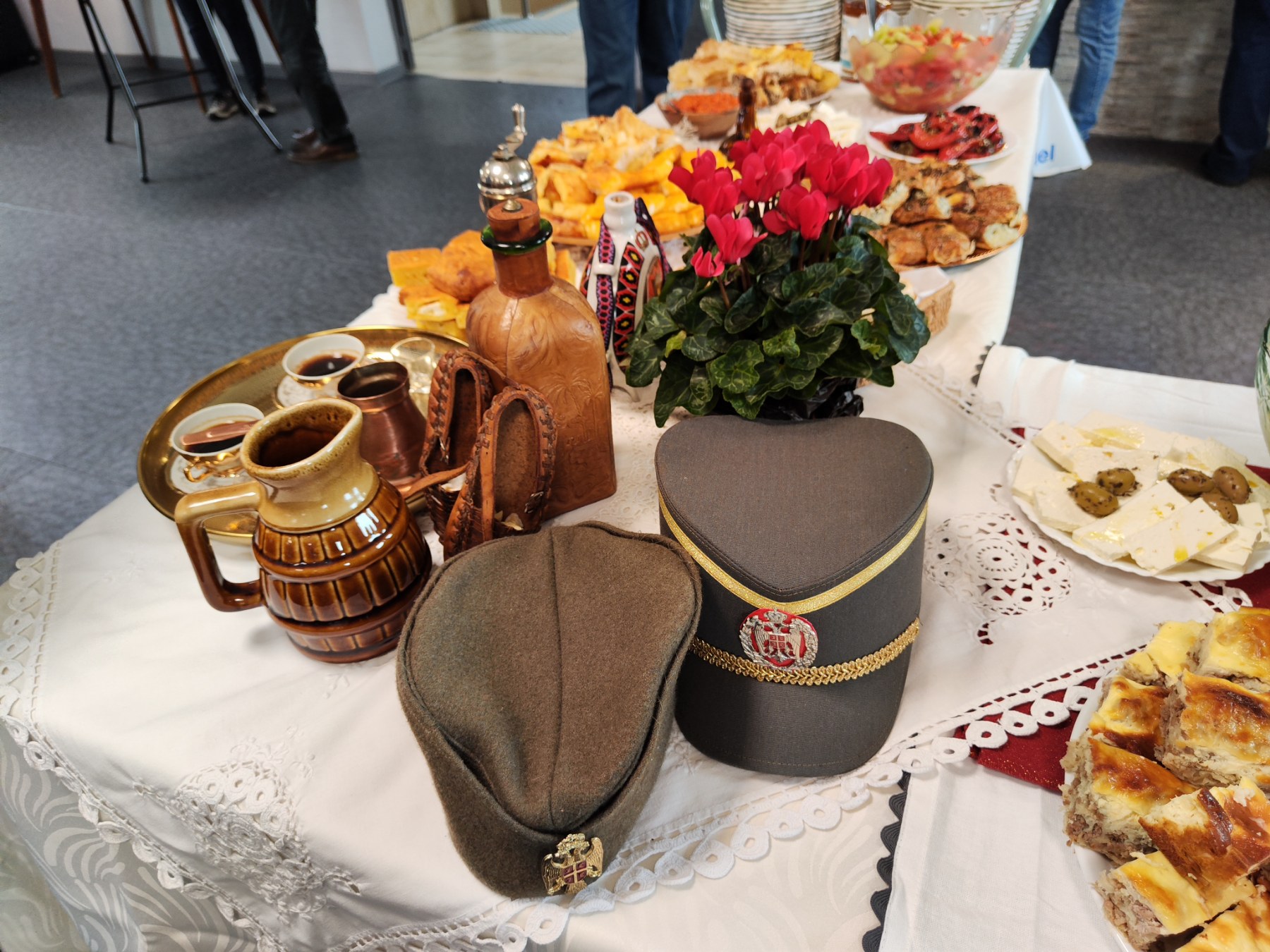 IMG-91cdb3f15b29c08360e7a3be0ca44c81-V