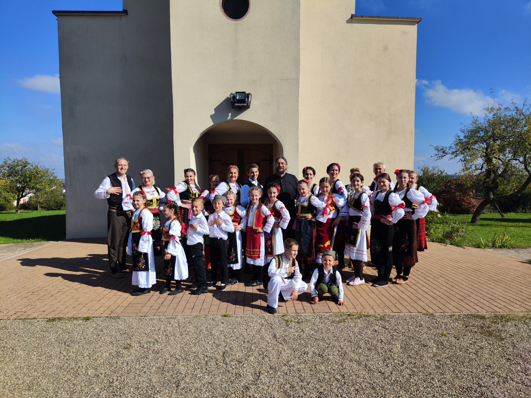 IMG-dbce957c2b76ee751a0371db8734a4ec-V