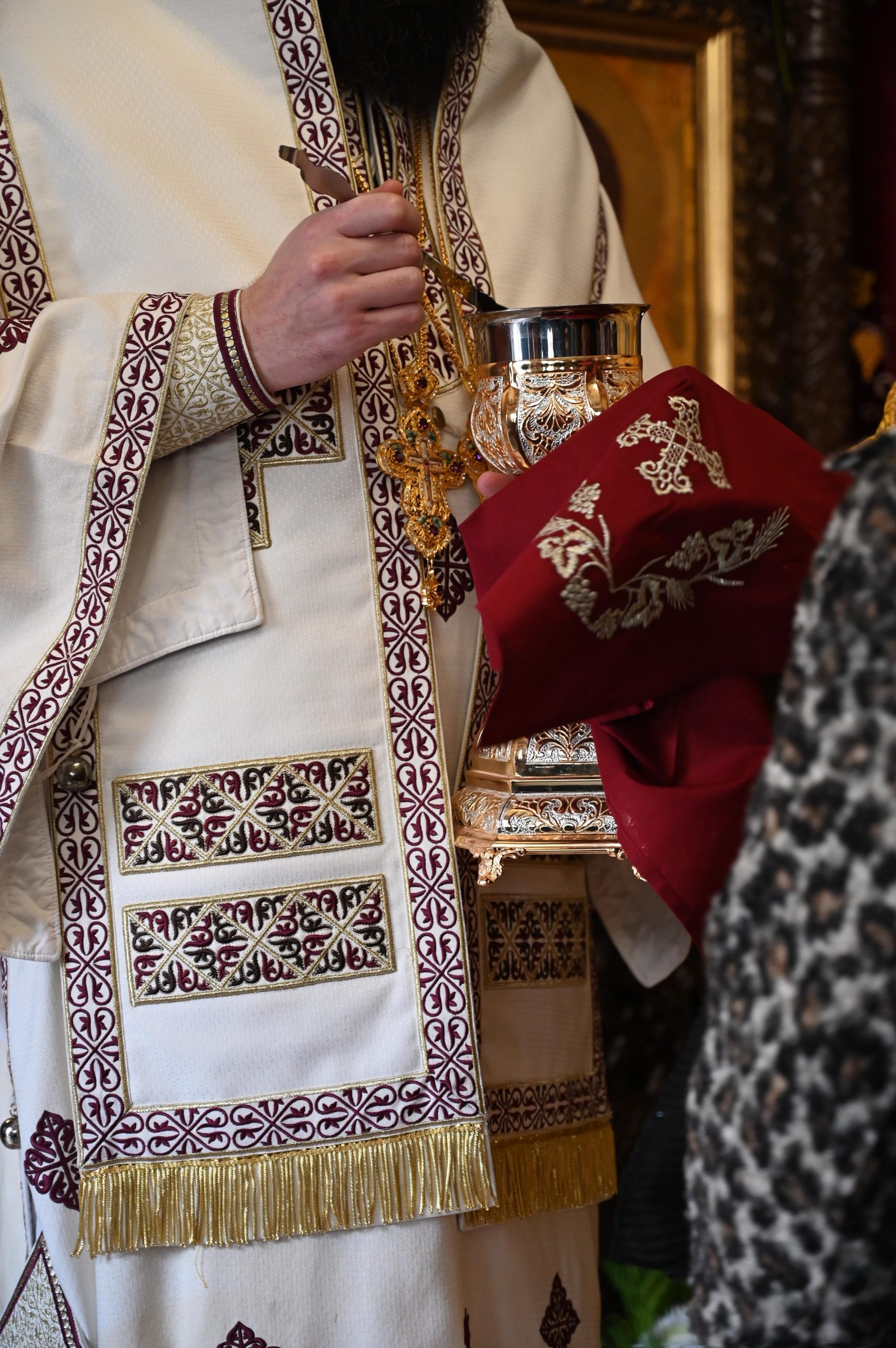 WhatsApp Image 2025-11-23 at 18.32.18 (5)